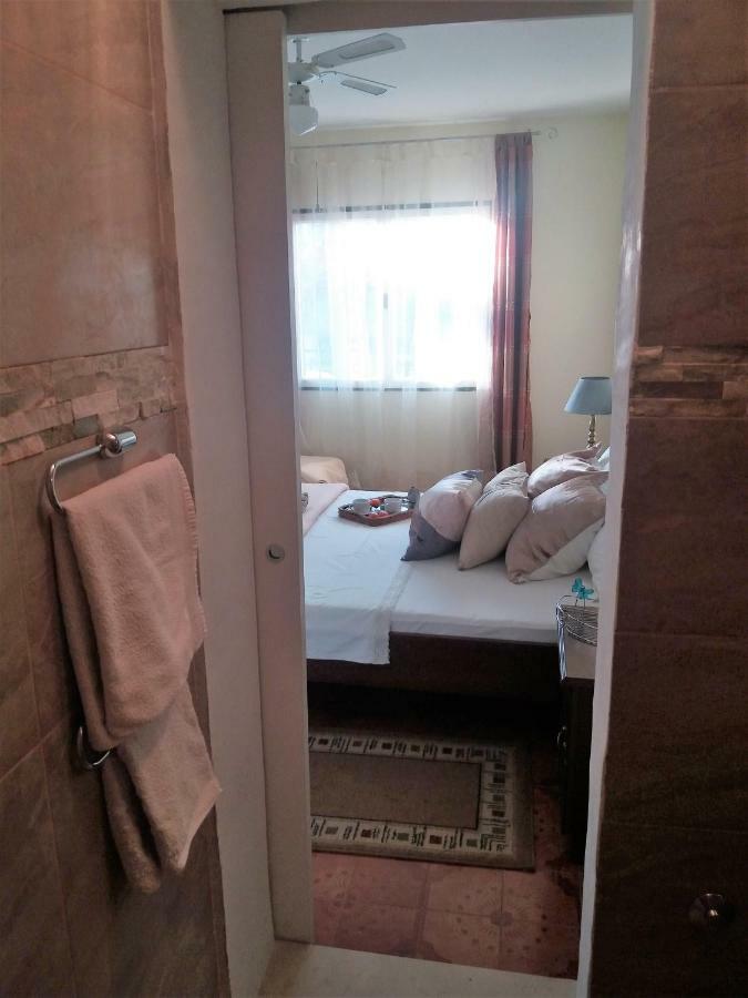 Marty Apartment روغوزنيكا المظهر الخارجي الصورة