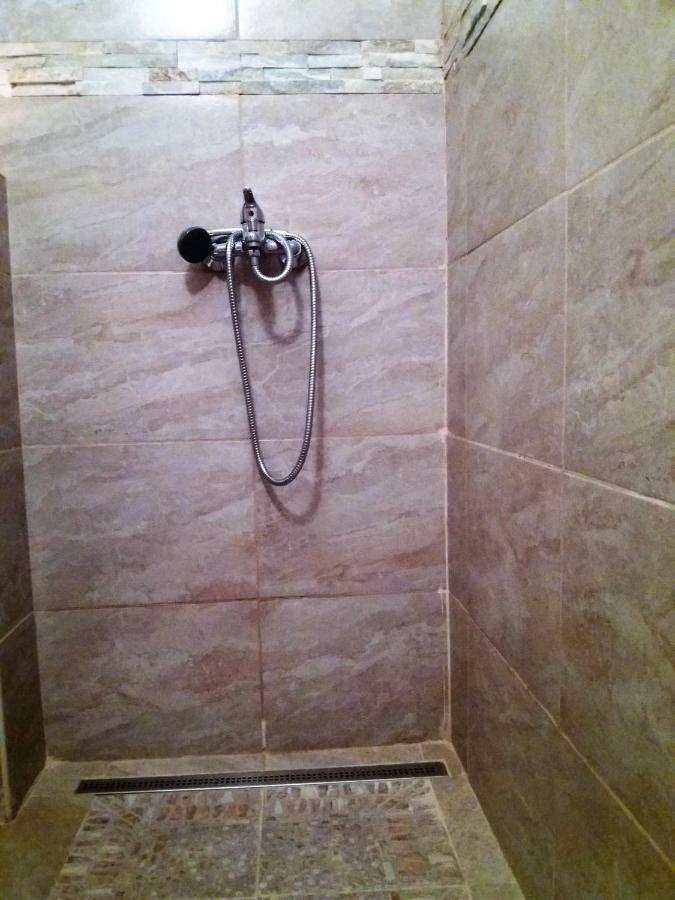 Marty Apartment روغوزنيكا المظهر الخارجي الصورة
