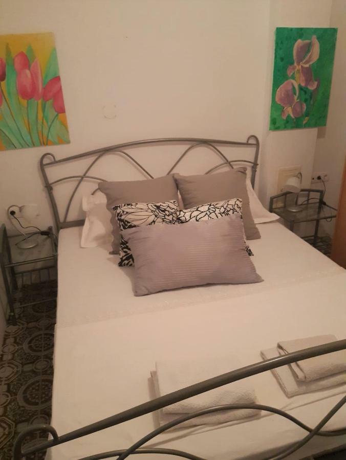 Marty Apartment روغوزنيكا المظهر الخارجي الصورة
